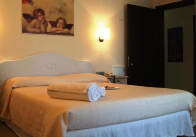 Hotel Piccolo Principe Villongo SantʼAlessandro Стая снимка