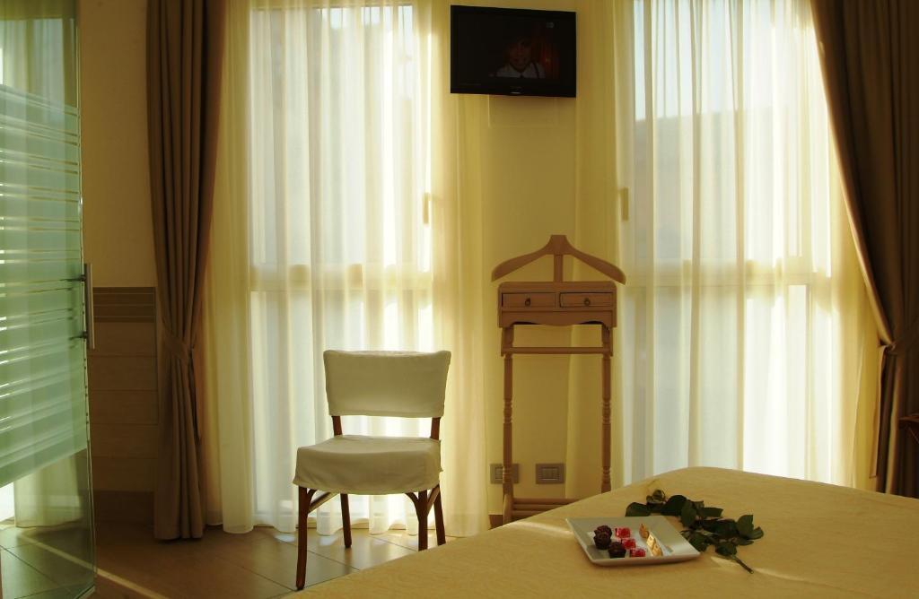 Hotel Piccolo Principe Villongo SantʼAlessandro Екстериор снимка